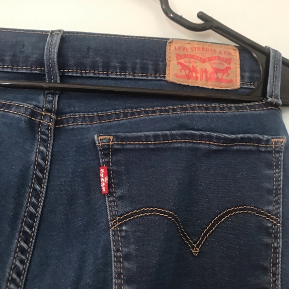 Jeans - Picture 2 of 4